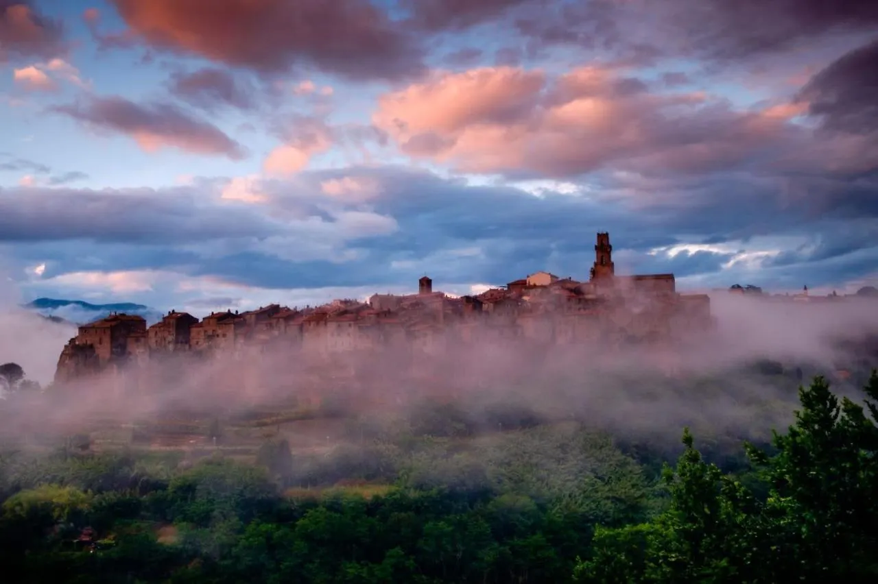 La Casa Di Iris Appartement Pitigliano
